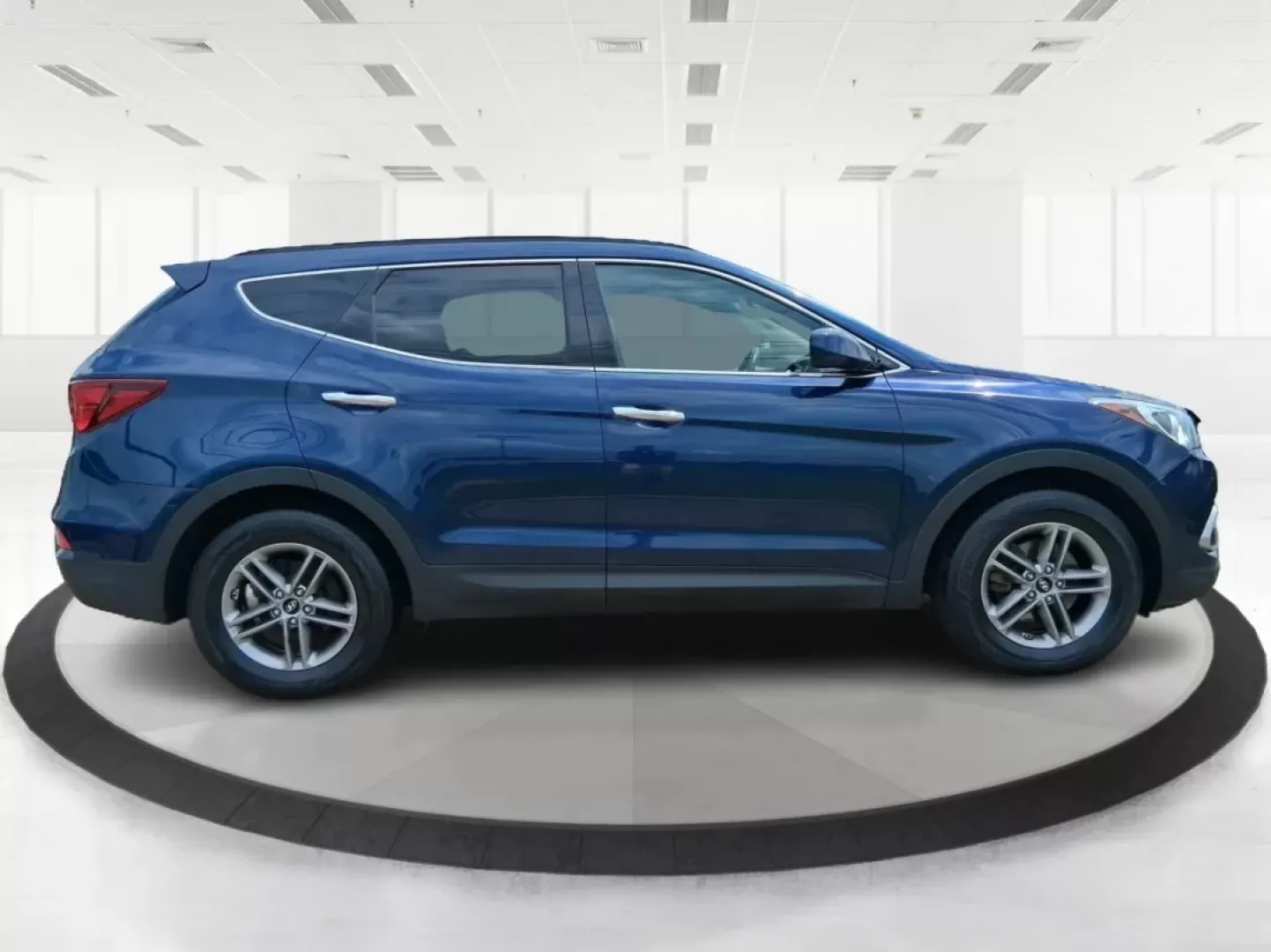 2017 Hyundai Santa Fe 2.4L (5XYZUDLB0HG) with an Theta II 2.4L I-4 gasoline direct injection engine, located at 880 E. National Road, OH, 45377, (937) 908-9800, 39.891918, -84.183975 - Photo#1