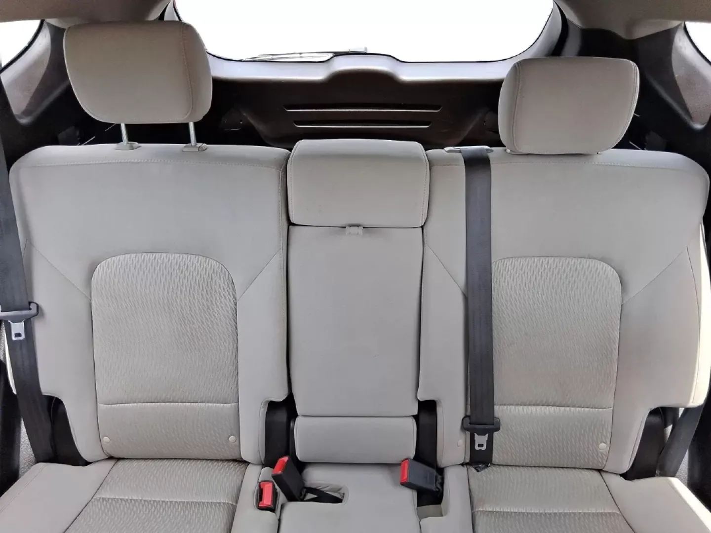 2017 Hyundai Santa Fe 2.4L (5XYZUDLB0HG) with an Theta II 2.4L I-4 gasoline direct injection engine, located at 880 E. National Road, OH, 45377, (937) 908-9800, 39.891918, -84.183975 - Photo#14