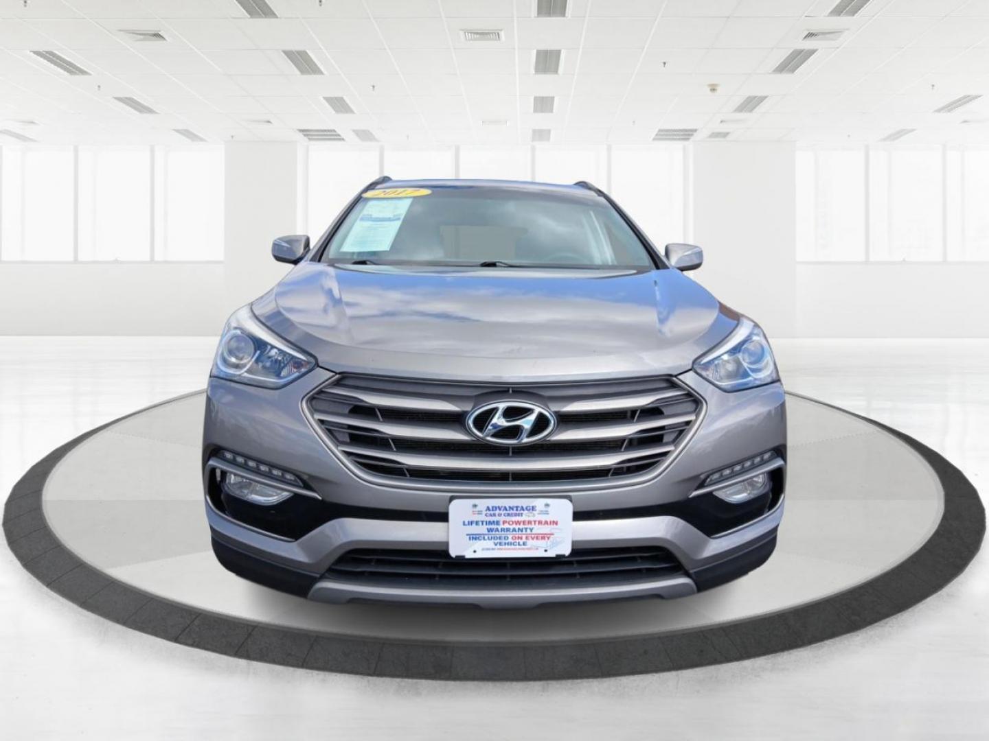 2017 Hyundai Santa Fe Sport 2.4 FWD (5NMZU3LB7HH) with an 2.4L L4 DOHC 16V engine, 6-Speed Automatic transmission, located at 1230 East Main St, Xenia, OH, 45385, (937) 908-9800, 39.688042, -83.910538 - Photo#6