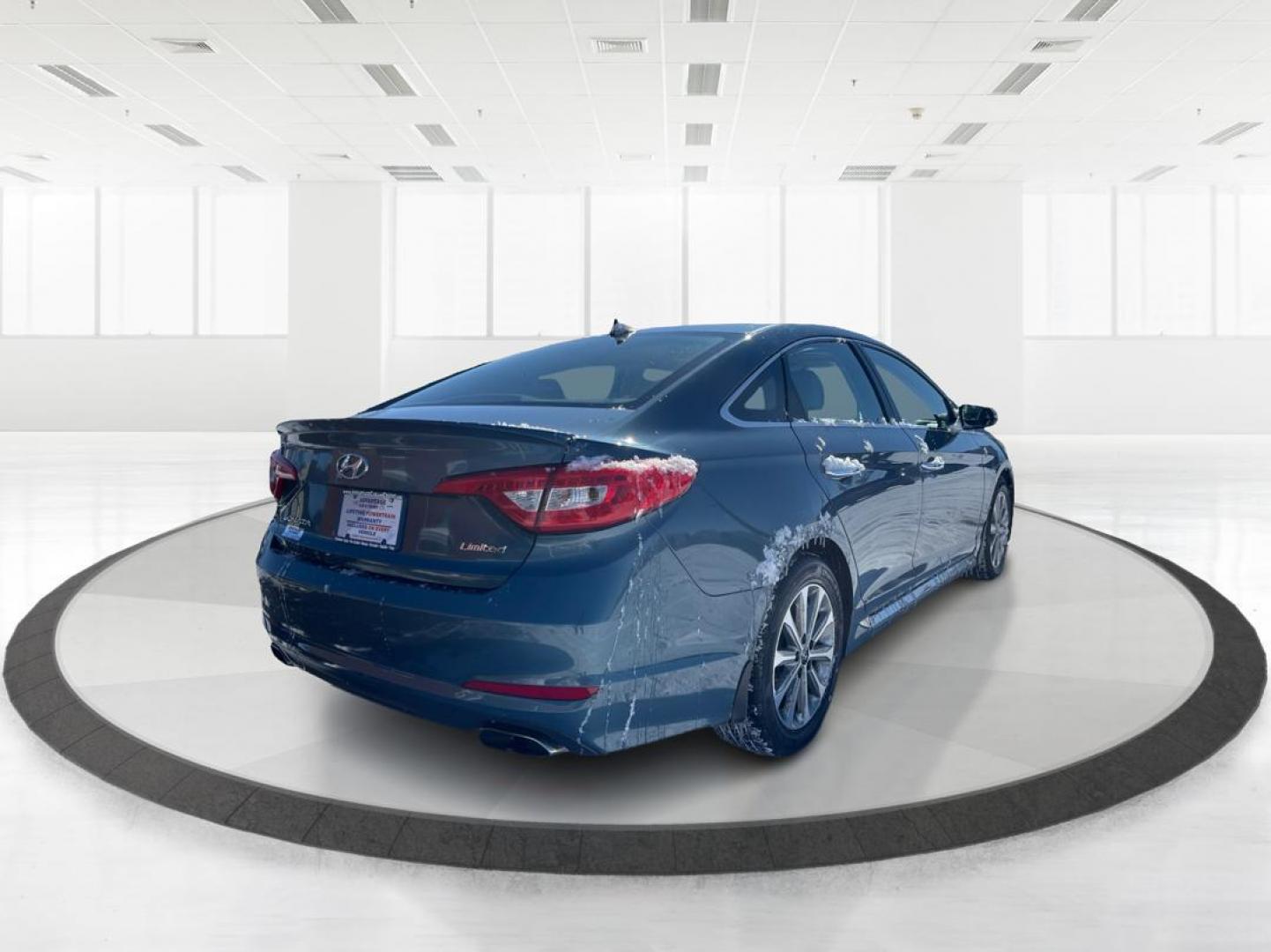 2017 Hyundai Sonata Limited (5NPE34AF6HH) with an Other engine, located at 8750 N County Rd 25A, Piqua, OH, 45356, (937) 908-9800, 40.164391, -84.232513 - Photo#2