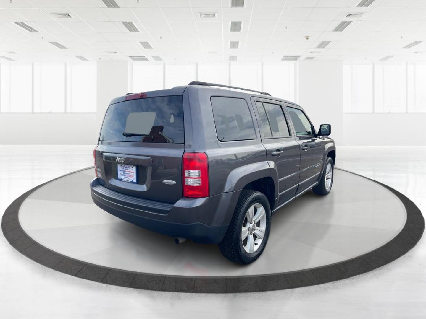 2017 Jeep Patriot Latitude 4WD (1C4NJRFB3HD) with an 2.4L L4 DOHC 16V engine, located at 4508 South Dixie Dr, Moraine, OH, 45439, (937) 908-9800, 39.807072, -84.031563 - Photo#2