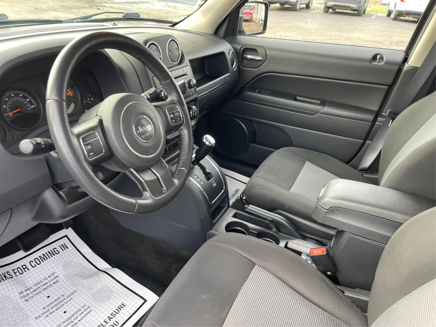 2017 Jeep Patriot Latitude 4WD (1C4NJRFB3HD) with an 2.4L L4 DOHC 16V engine, located at 4508 South Dixie Dr, Moraine, OH, 45439, (937) 908-9800, 39.807072, -84.031563 - Photo#8