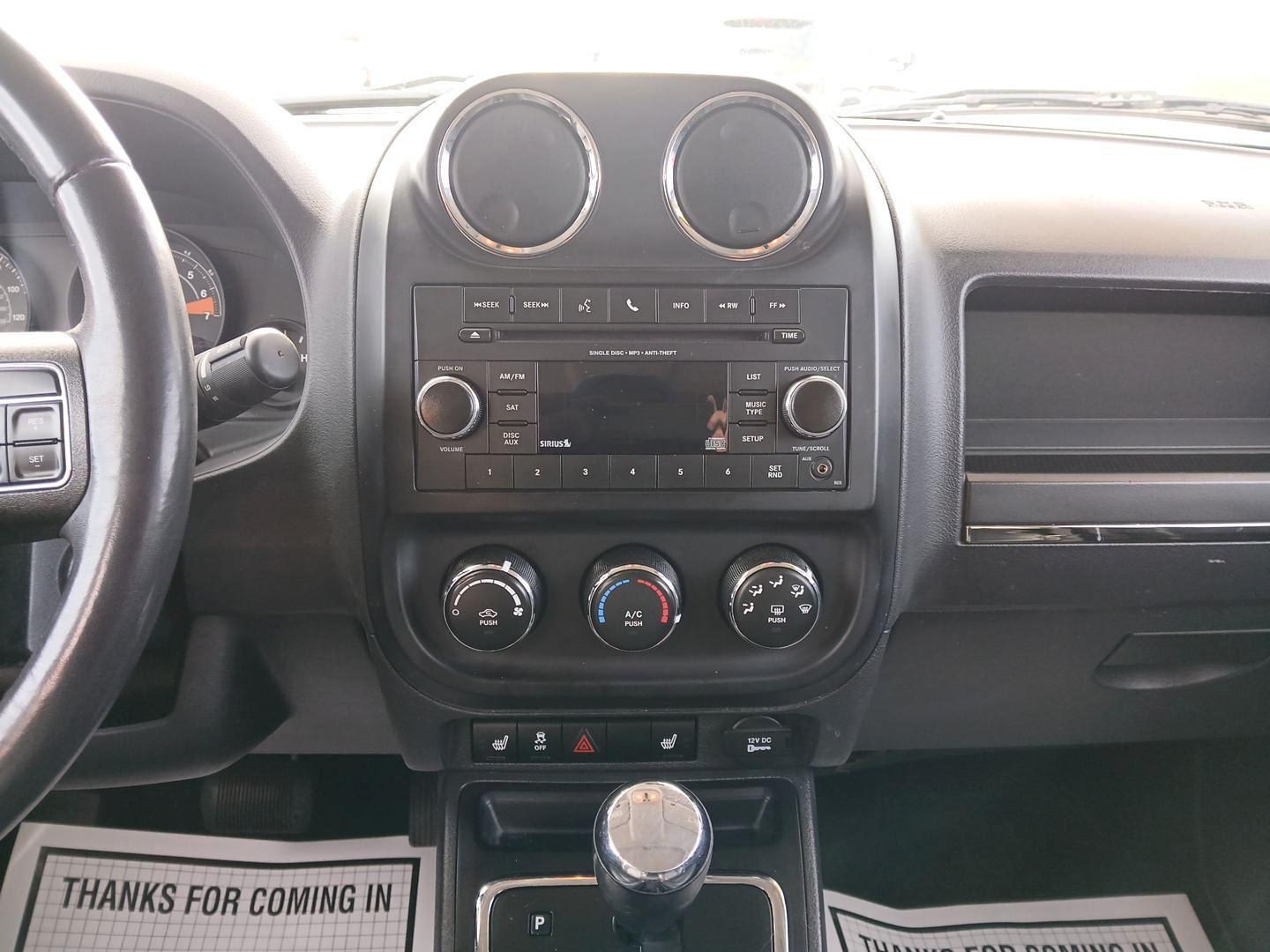 2017 Jeep Patriot Latitude 2WD (1C4NJPFA3HD) with an 2.0L L4 DOHC 16V engine, located at 1099 N County Rd 25A , Troy, OH, 45373, (937) 908-9800, 40.057041, -84.215462 - Photo#12