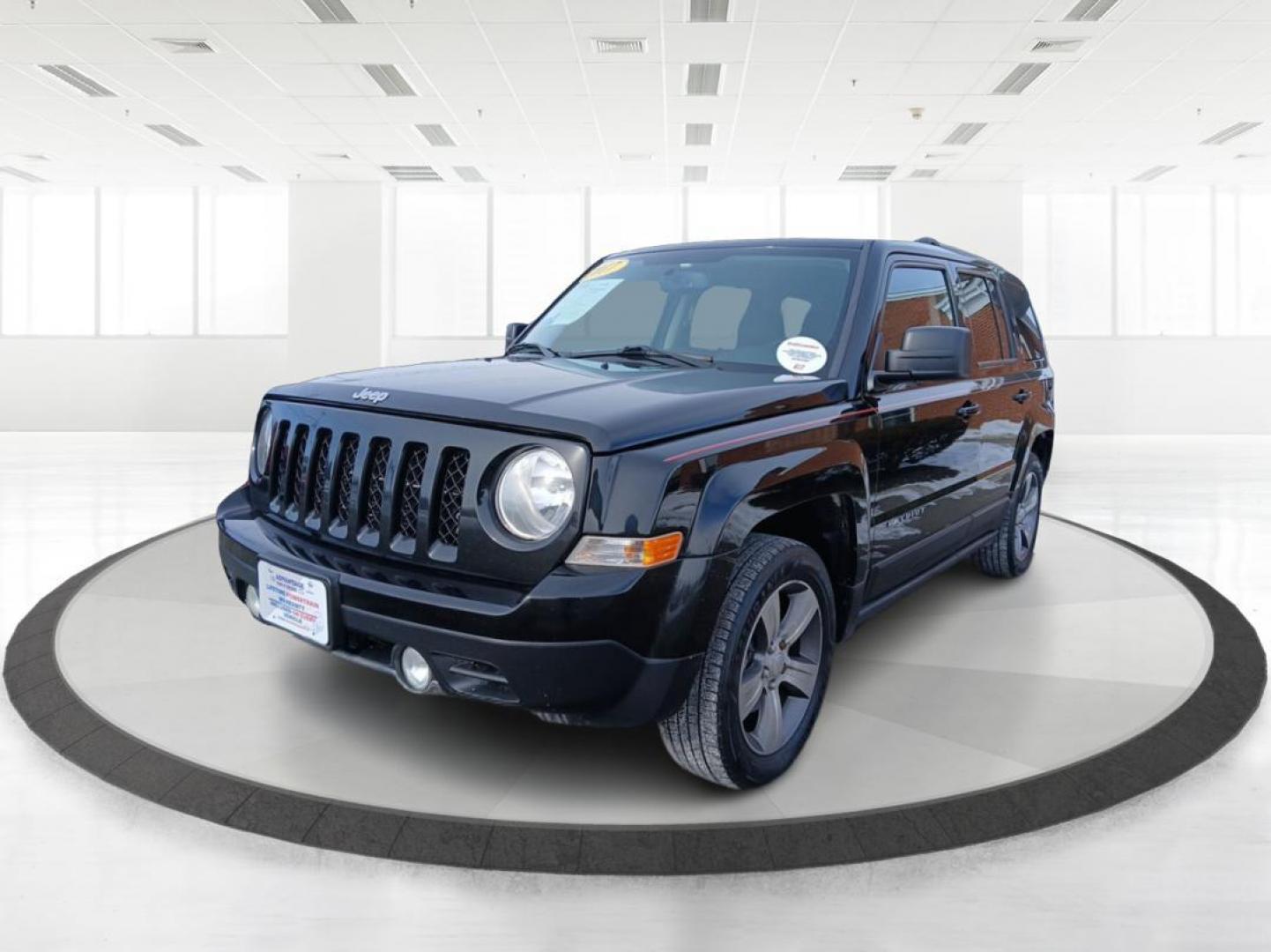 2017 Jeep Patriot Latitude 2WD (1C4NJPFA3HD) with an 2.0L L4 DOHC 16V engine, located at 1099 N County Rd 25A , Troy, OH, 45373, (937) 908-9800, 40.057041, -84.215462 - Photo#7