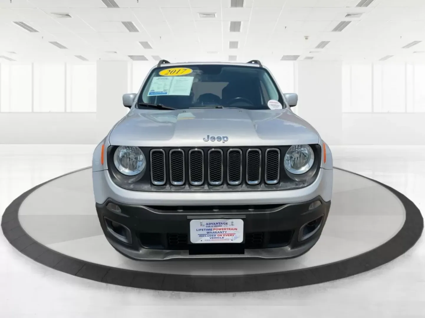 2017 Jeep Renegade Latitude FWD (ZACCJABB4HP) with an Other engine, located at 8750 N County Rd 25A, Piqua, OH, 45356, (937) 908-9800, 40.164391, -84.232513 - Photo#6