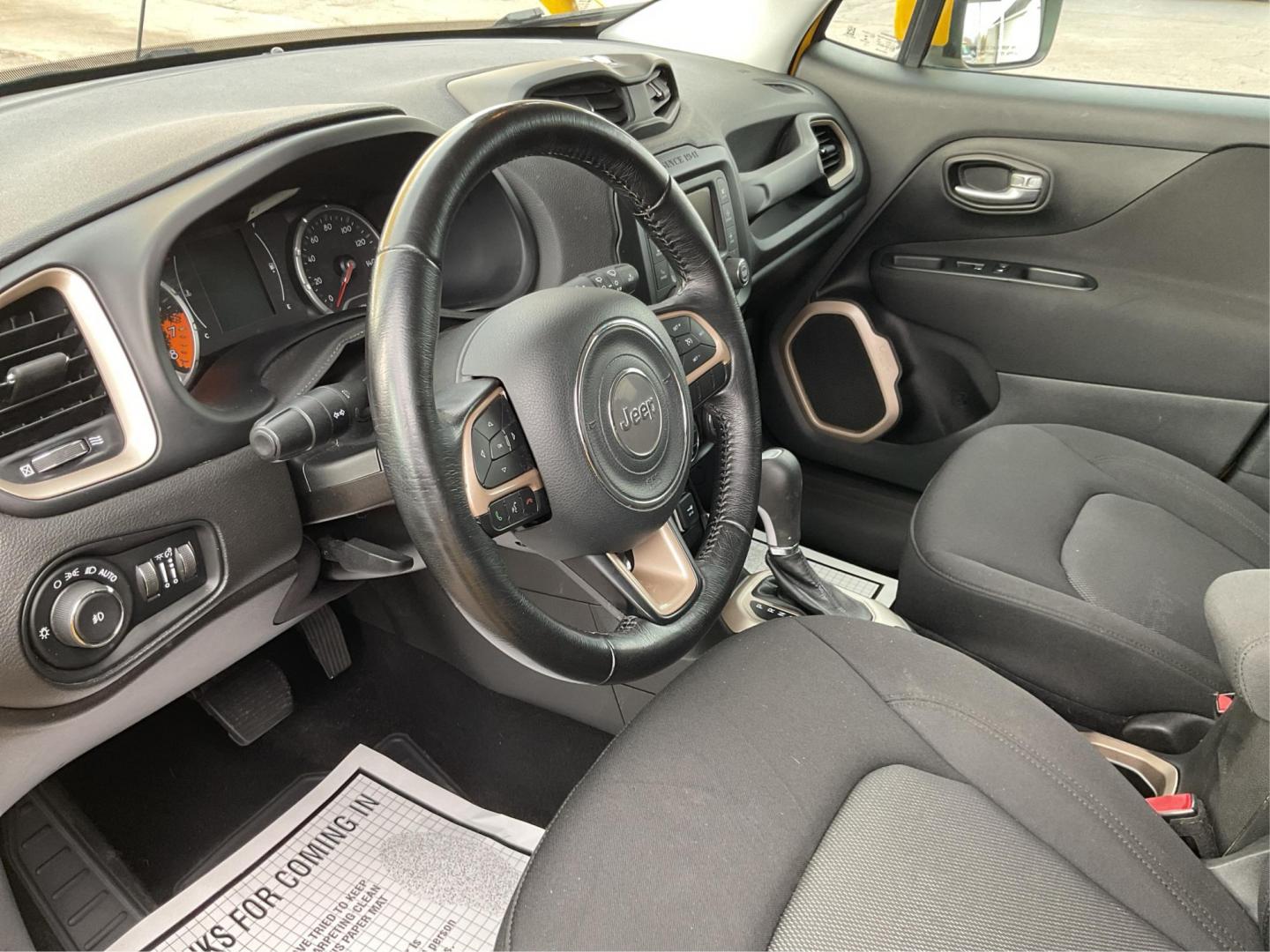 2017 Jeep Renegade Latitude 4x4 (ZACCJBBB3HP) with an MultiAir 1.4L I-4 variable valve control engine, located at 4508 South Dixie Dr, Moraine, OH, 45439, (937) 908-9800, 39.807072, -84.031563 - Photo#7