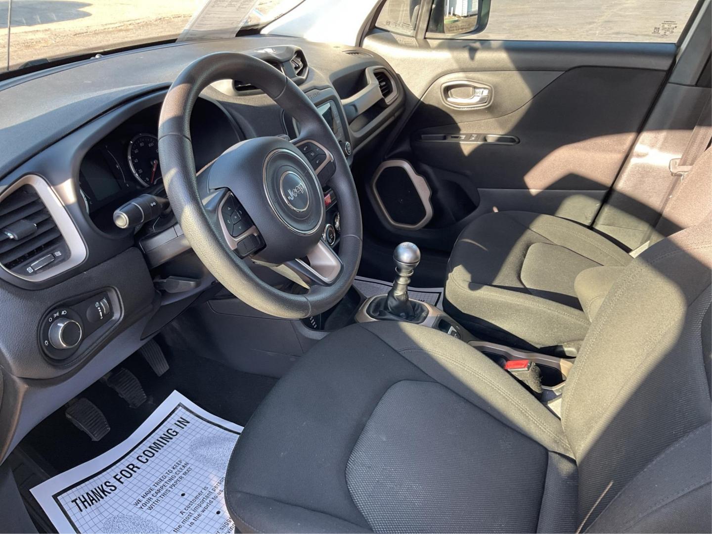 2017 Jeep Renegade Sport 4x4 (ZACCJBAH3HP) with an MultiAir 1.4L I-4 variable valve control engine, Manual transmission, located at 1099 N County Rd 25A , Troy, OH, 45373, (937) 908-9800, 40.057041, -84.215462 - Photo#6