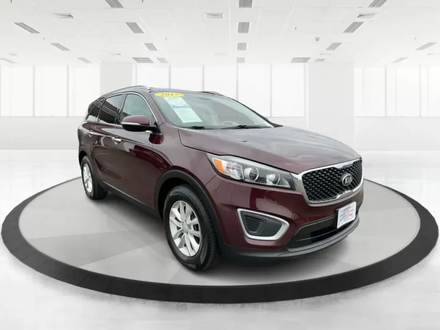 2017 Kia Sorento 3.3L LX (5XYPG4A53HG) with an Lambda II 3.3L V-6 gasoline direct injection engine, located at 1951 S Dayton Lakeview Rd., New Carlisle, OH, 45344, (937) 908-9800, 39.890999, -84.050255 - Photo#0