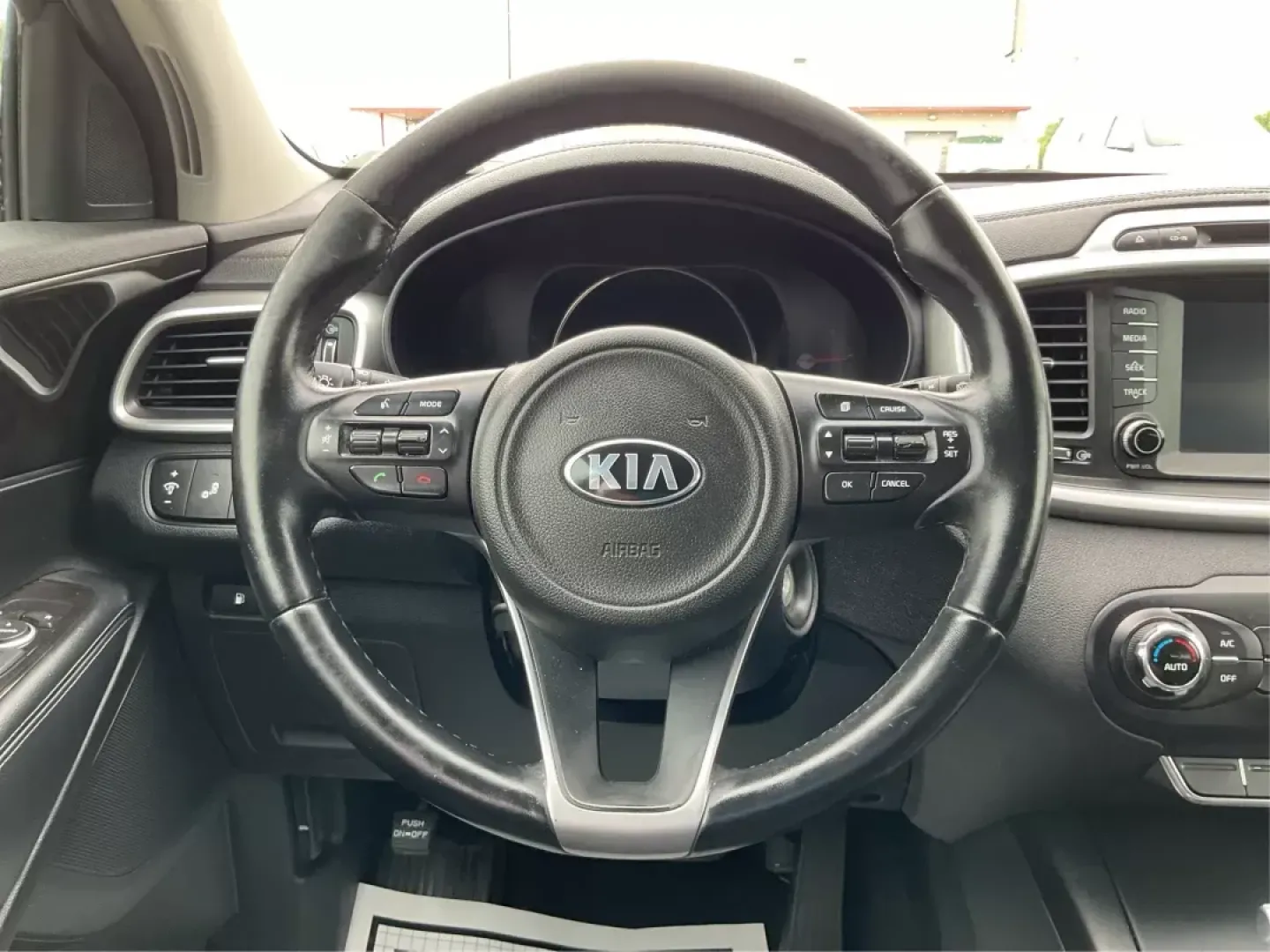 2017 Kia Sorento 3.3L LX (5XYPG4A53HG) with an Lambda II 3.3L V-6 gasoline direct injection engine, located at 1951 S Dayton Lakeview Rd., New Carlisle, OH, 45344, (937) 908-9800, 39.890999, -84.050255 - Photo#15