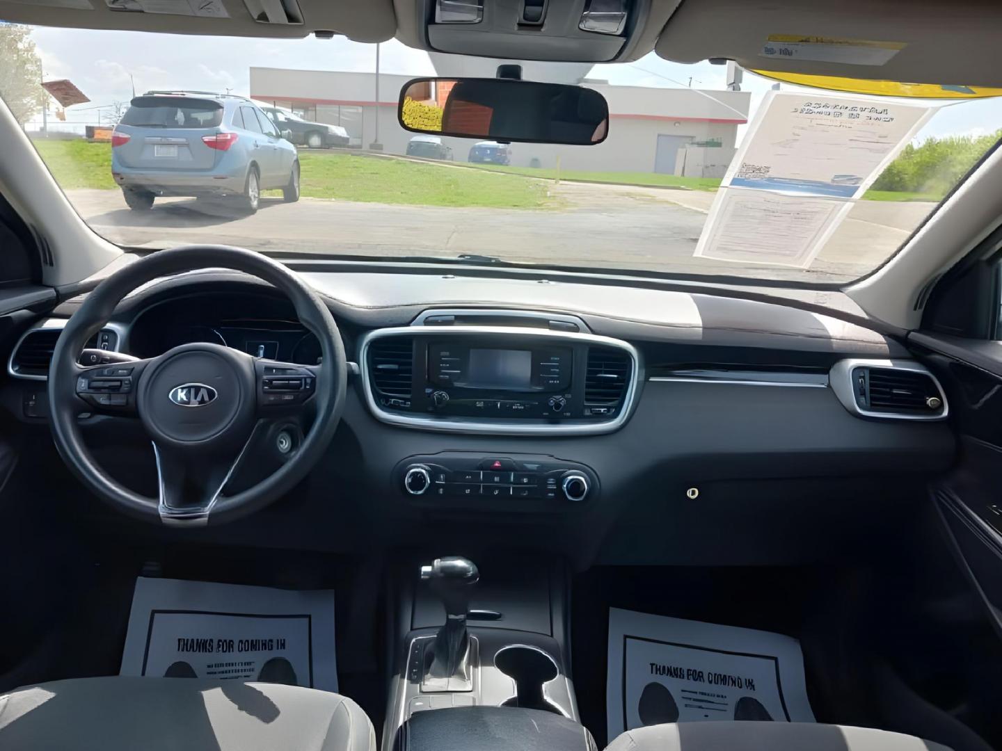 2017 Kia Sorento LX 2WD (5XYPG4A37HG) with an 2.4L L4 DOHC 16V engine, 6-Speed Automatic transmission, located at 1951 S Dayton Lakeview Rd., New Carlisle, OH, 45344, (937) 908-9800, 39.890999, -84.050255 - Photo#7