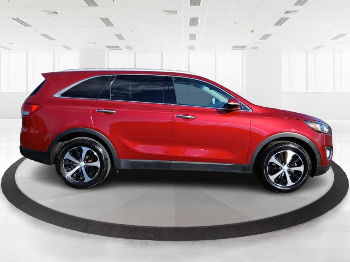 2017 Kia Sorento EX 2WD (5XYPH4A17HG) with an 2.0L L4 DOHC 16V engine, 6-Speed Automatic transmission, located at 401 Woodman Dr, Riverside, OH, 45431, (937) 908-9800, 39.761024, -84.120956 - Photo#1