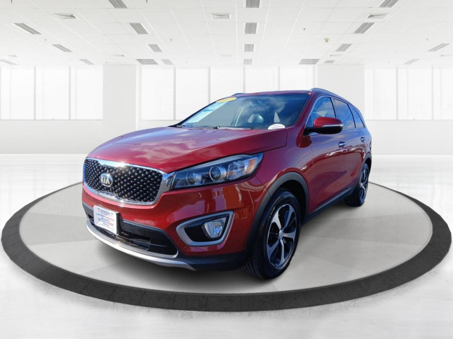 2017 Kia Sorento EX 2WD (5XYPH4A17HG) with an 2.0L L4 DOHC 16V engine, 6-Speed Automatic transmission, located at 401 Woodman Dr, Riverside, OH, 45431, (937) 908-9800, 39.761024, -84.120956 - Photo#7