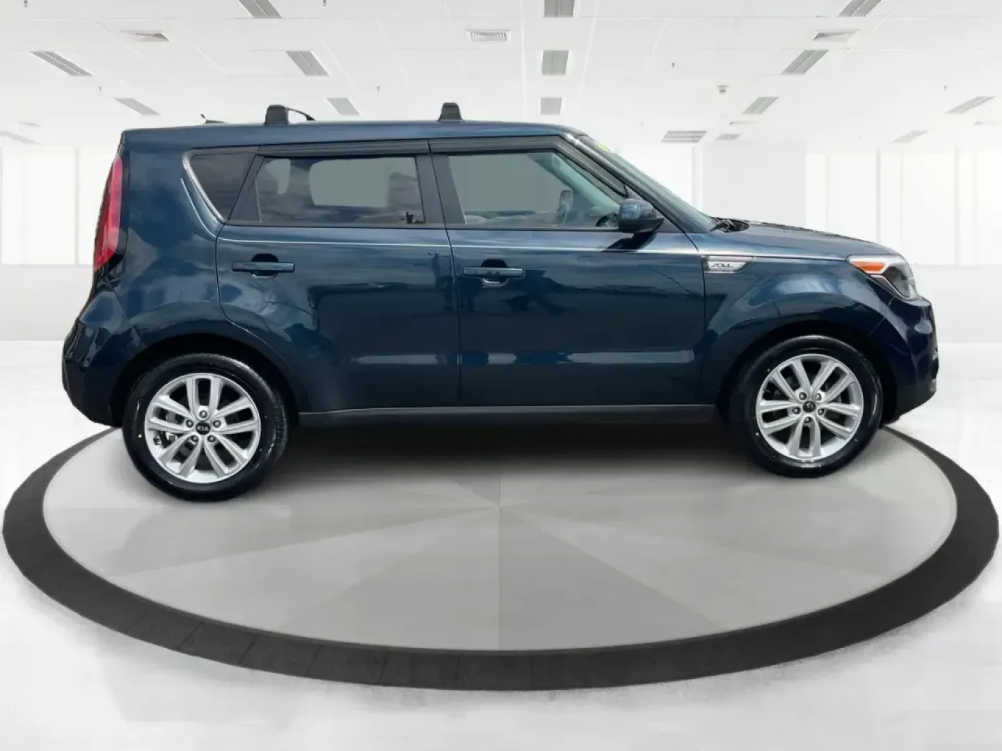 2017 Kia Soul + (KNDJP3A58H7) with an 2L I-4 gasoline direct injection engine, located at 1230 East Main St, Xenia, OH, 45385, (937) 908-9800, 39.688042, -83.910538 - Photo#0
