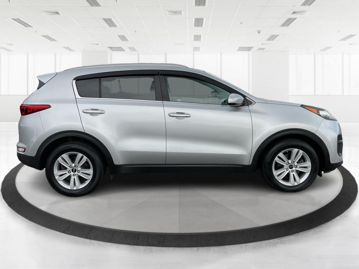 2017 Kia Sportage LX (KNDPM3AC2H7) with an Theta II 2.4L I-4 gasoline direct injection engine, located at 880 E. National Road, OH, 45377, (937) 908-9800, 39.891918, -84.183975 - Photo#1
