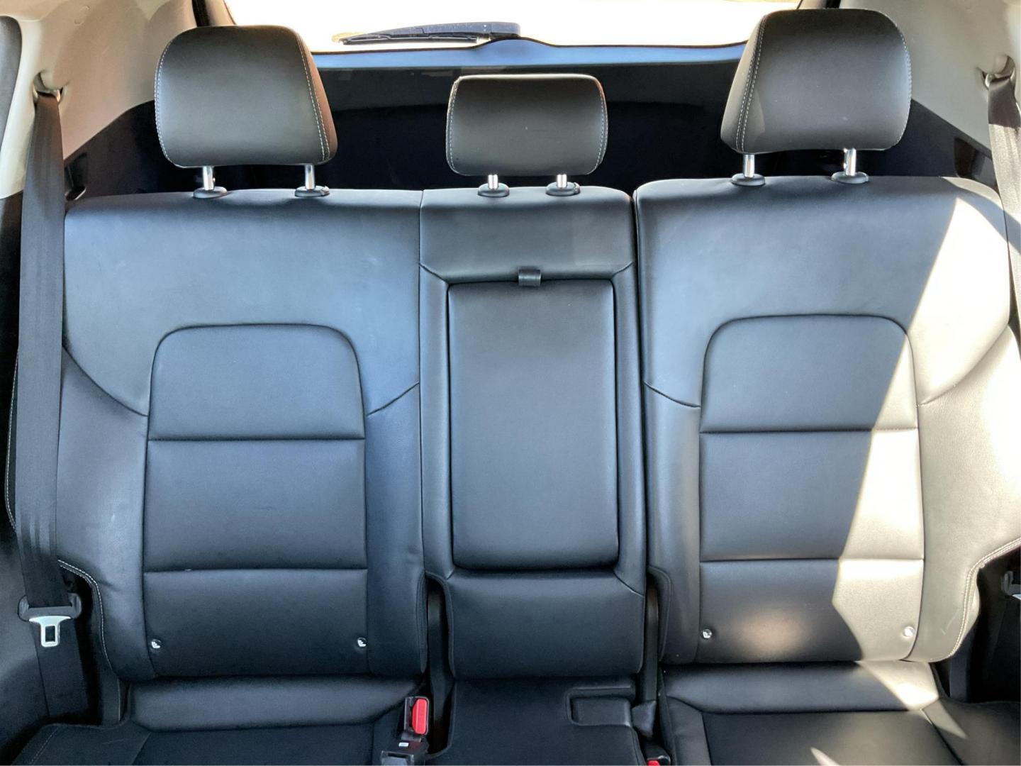 2017 Kia Sportage EX (KNDPNCAC0H7) with an Theta II 2.4L I-4 gasoline direct injection engine, located at 4508 South Dixie Dr, Moraine, OH, 45439, (937) 908-9800, 39.807072, -84.031563 - Photo#12