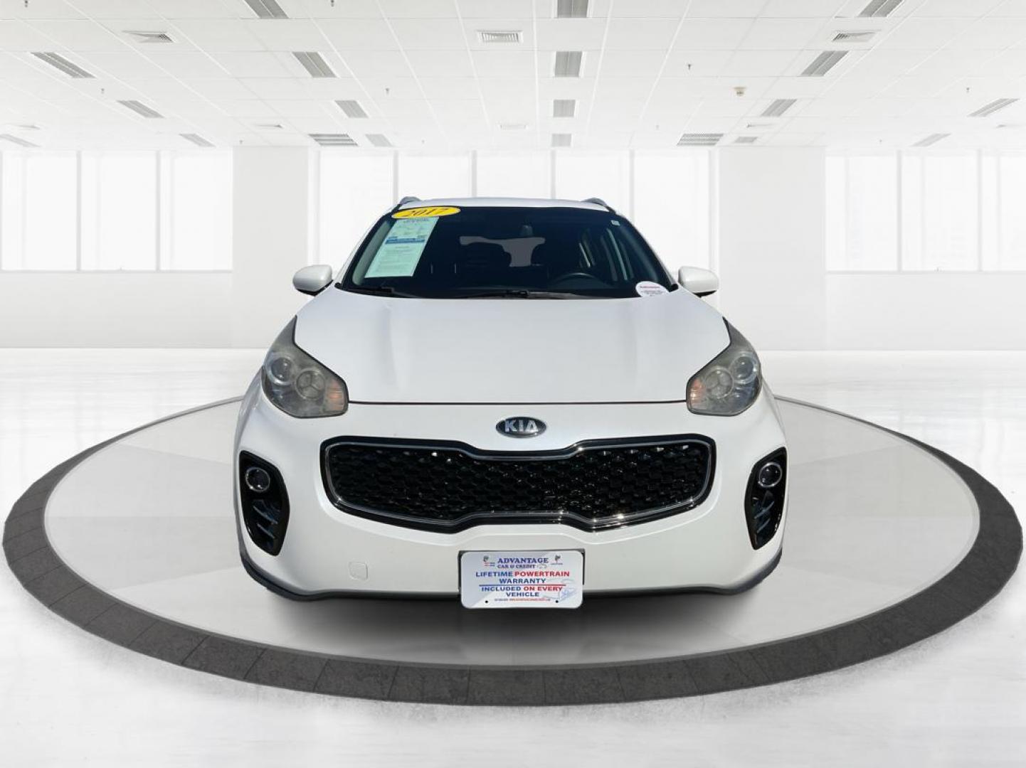 2017 Kia Sportage EX (KNDPNCAC0H7) with an Theta II 2.4L I-4 gasoline direct injection engine, located at 4508 South Dixie Dr, Moraine, OH, 45439, (937) 908-9800, 39.807072, -84.031563 - Photo#5