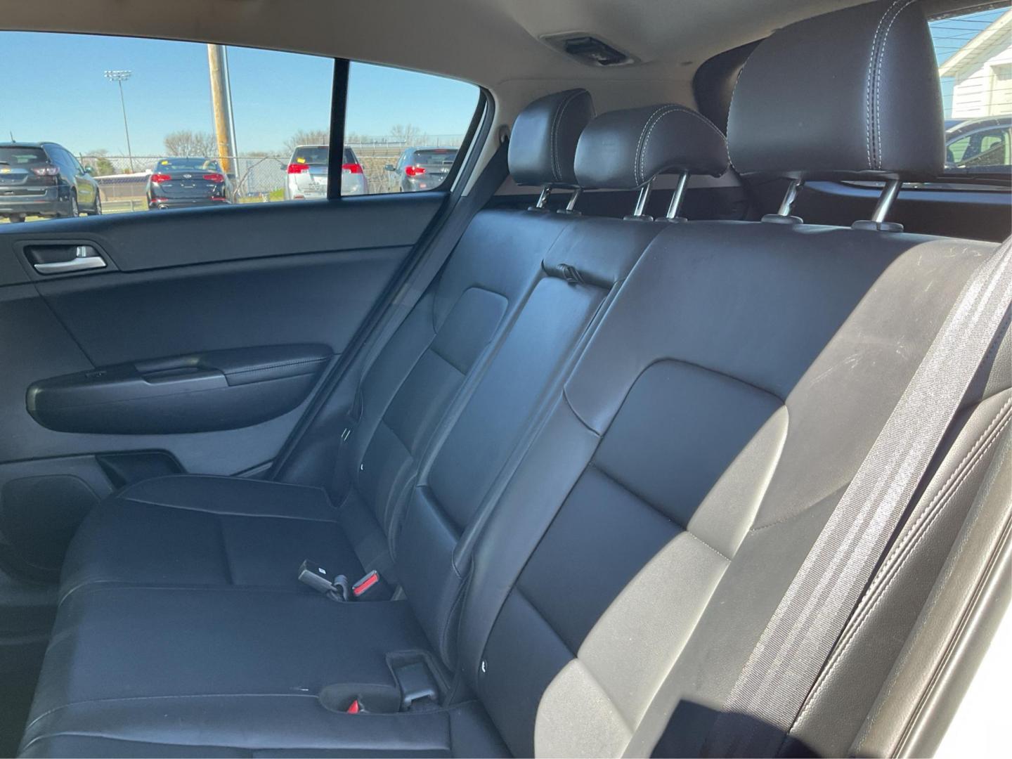 2017 Kia Sportage EX (KNDPNCAC0H7) with an Theta II 2.4L I-4 gasoline direct injection engine, located at 4508 South Dixie Dr, Moraine, OH, 45439, (937) 908-9800, 39.807072, -84.031563 - Photo#8