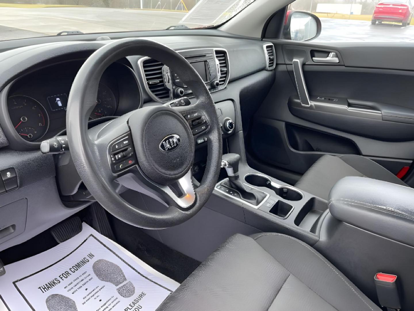 2017 Kia Sportage LX FWD (KNDPM3AC7H7) with an 2.4L V6 DOHC 24V engine, 6-Speed Automatic transmission, located at 1230 East Main St, Xenia, OH, 45385, (937) 908-9800, 39.688042, -83.910538 - Photo#5