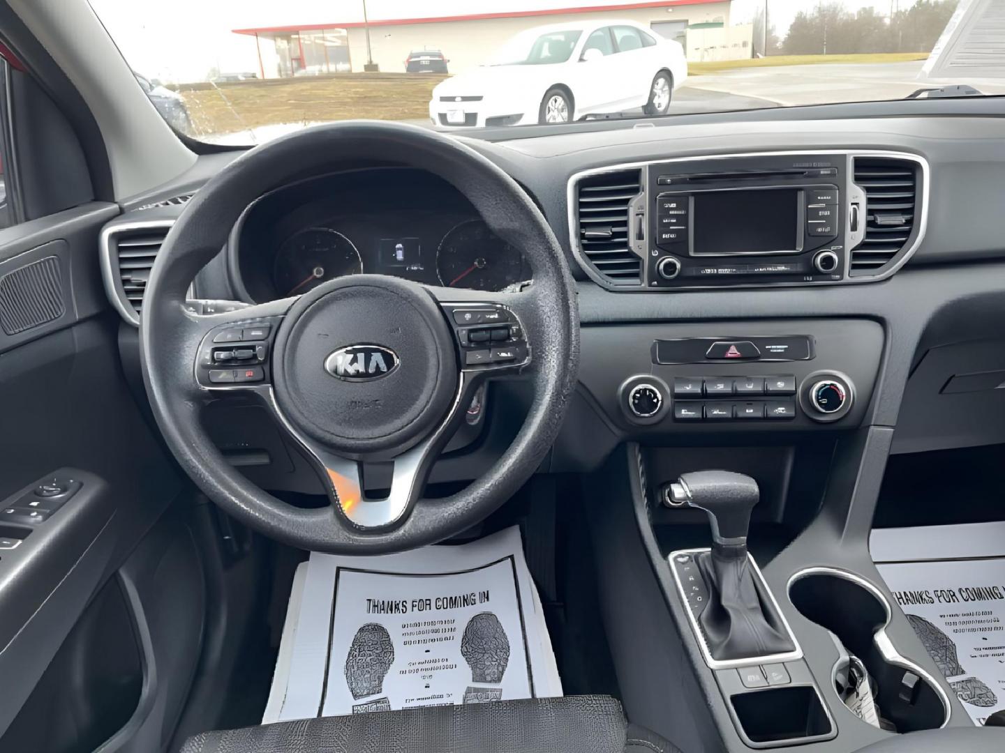 2017 Kia Sportage LX FWD (KNDPM3AC7H7) with an 2.4L V6 DOHC 24V engine, 6-Speed Automatic transmission, located at 1230 East Main St, Xenia, OH, 45385, (937) 908-9800, 39.688042, -83.910538 - Photo#6
