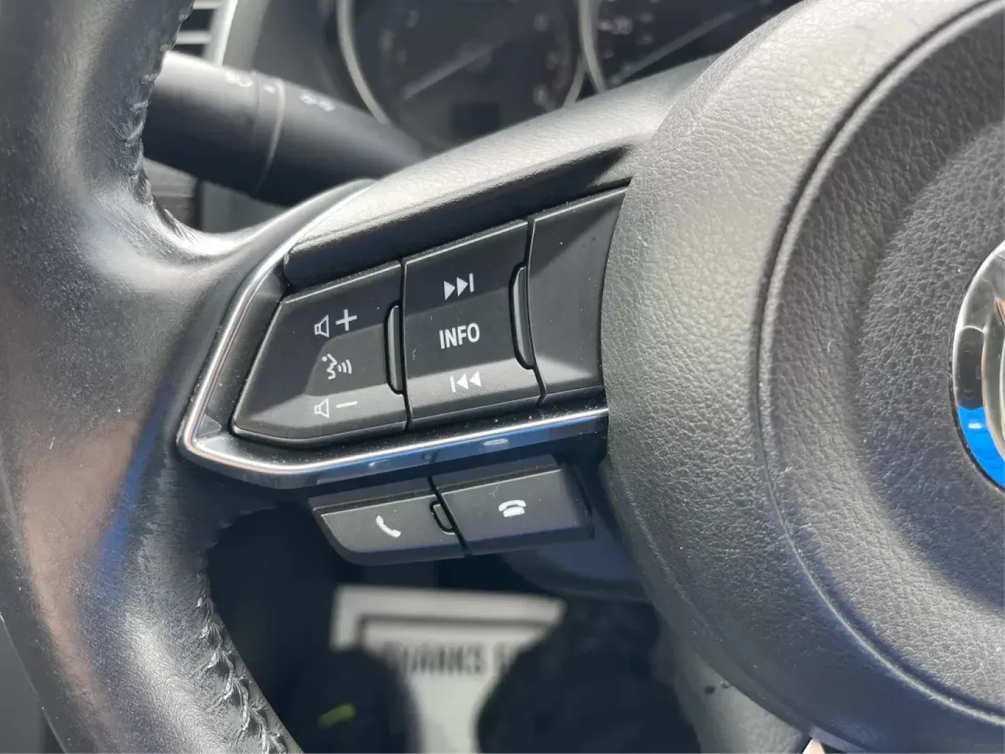2017 Mazda Mazda6 Sport (JM1GL1U58H1) with an SKYACTIV-G 2.5L I-4 gasoline direct injection engine, located at 1184 Kauffman Ave, Fairborn, OH, 45324, (937) 908-9800, 39.807072, -84.031563 - Photo#14