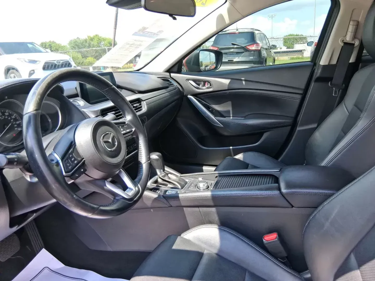 2017 Mazda Mazda6 Touring (JM1GL1V55H1) with an SKYACTIV-G 2.5L I-4 gasoline direct injection engine, located at 1951 S Dayton Lakeview Rd., New Carlisle, OH, 45344, (937) 908-9800, 39.890999, -84.050255 - Photo#8