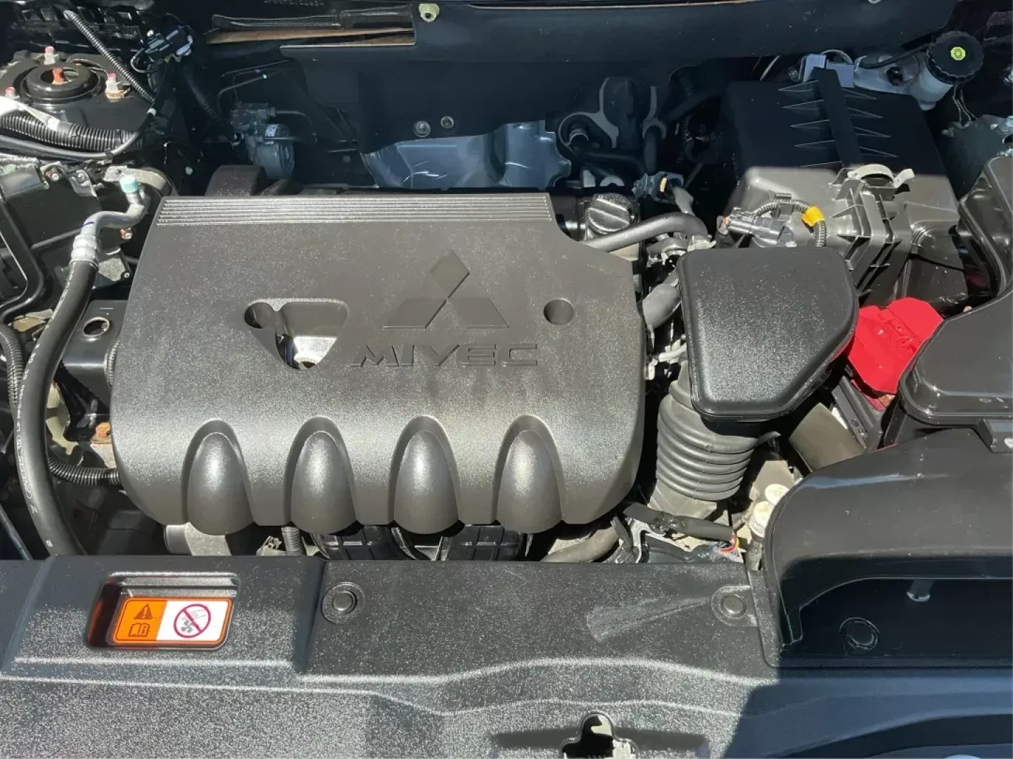 2017 Mitsubishi Outlander ES (JA4AD2A34HZ) with an 2.4L I-4 variable valve control engine, located at 880 E. National Road, OH, 45377, (937) 908-9800, 39.891918, -84.183975 - Photo#10