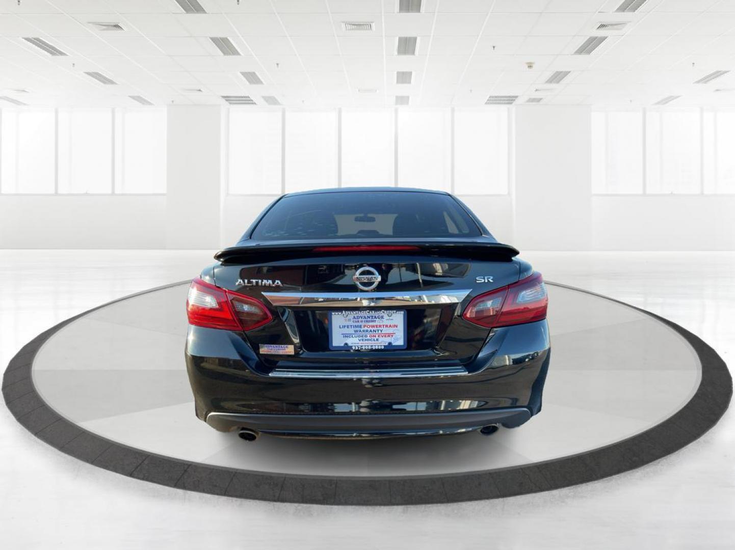 2017 Nissan Altima 2.5 SR (1N4AL3AP8HC) with an Other engine, located at 1230 East Main St, Xenia, OH, 45385, (937) 908-9800, 39.688042, -83.910538 - Photo#3