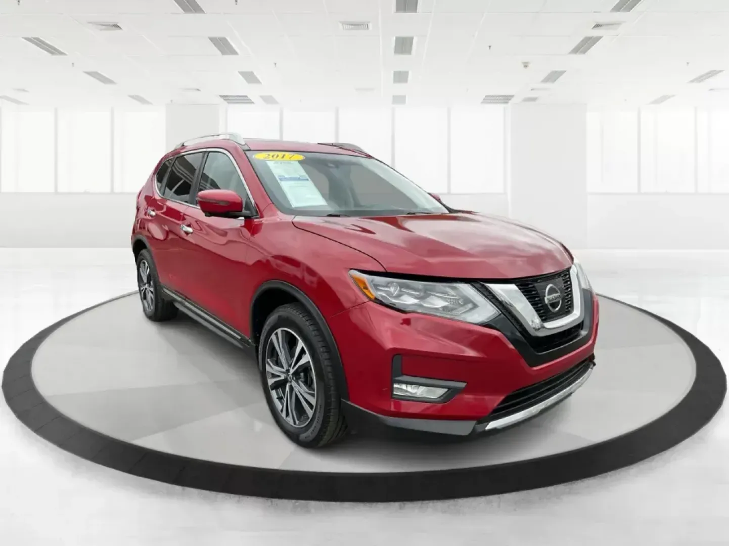 2017 Nissan Rogue SL (JN8AT2MV2HW) with an 2.5L I-4 DOHC engine, located at 8750 N County Rd 25A, Piqua, OH, 45356, (937) 908-9800, 40.164391, -84.232513 - Photo#0