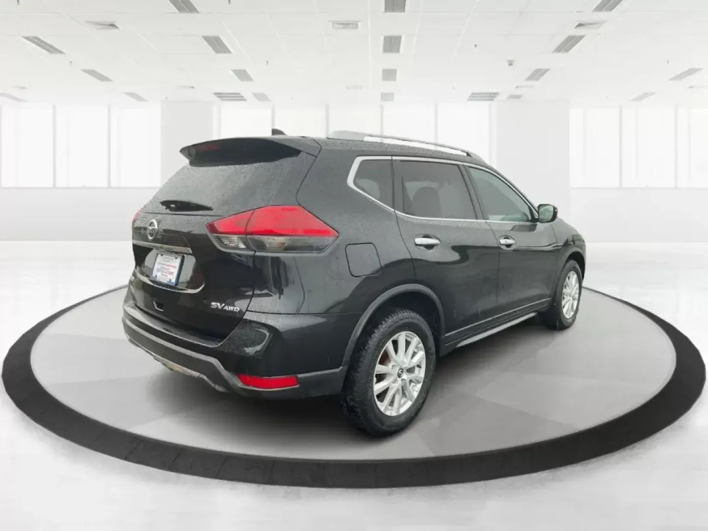2017 Nissan Rogue SV (KNMAT2MV7HP) with an 2.5L I-4 DOHC engine, located at 8750 N County Rd 25A, Piqua, OH, 45356, (937) 908-9800, 40.164391, -84.232513 - Photo#2