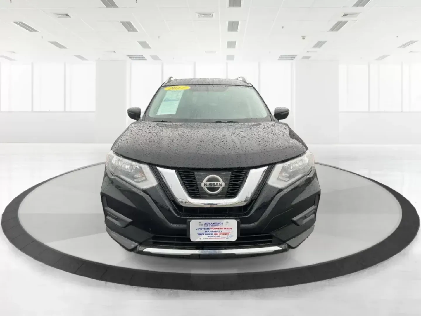 2017 Nissan Rogue SV (KNMAT2MV7HP) with an 2.5L I-4 DOHC engine, located at 8750 N County Rd 25A, Piqua, OH, 45356, (937) 908-9800, 40.164391, -84.232513 - Photo#7