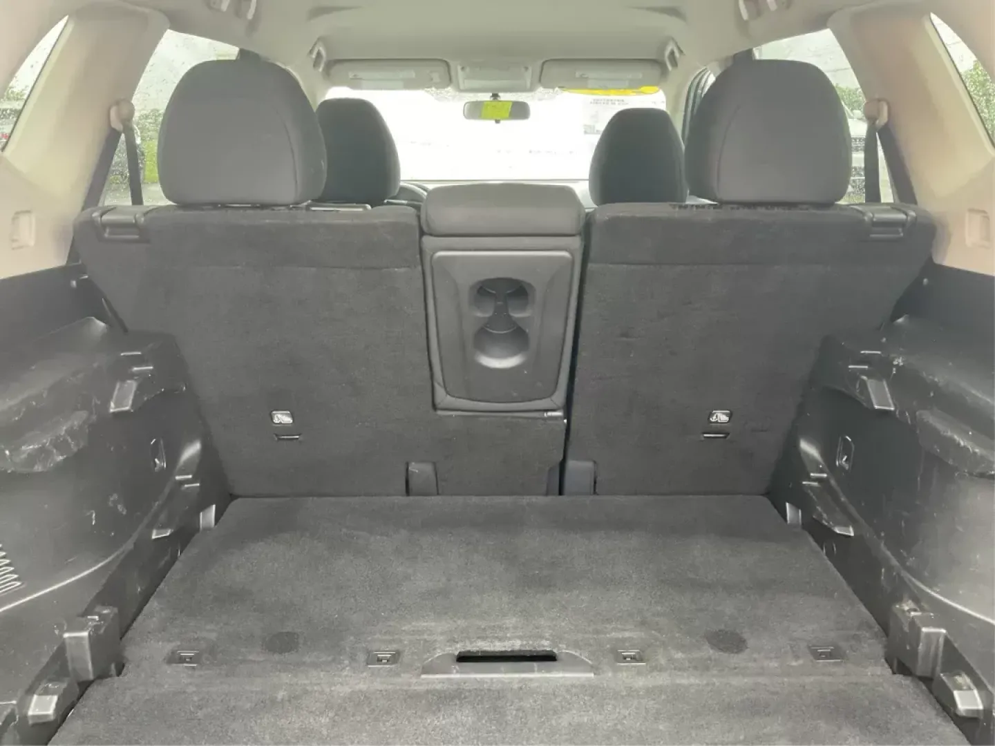 2017 Nissan Rogue SV (KNMAT2MV7HP) with an 2.5L I-4 DOHC engine, located at 8750 N County Rd 25A, Piqua, OH, 45356, (937) 908-9800, 40.164391, -84.232513 - Photo#12