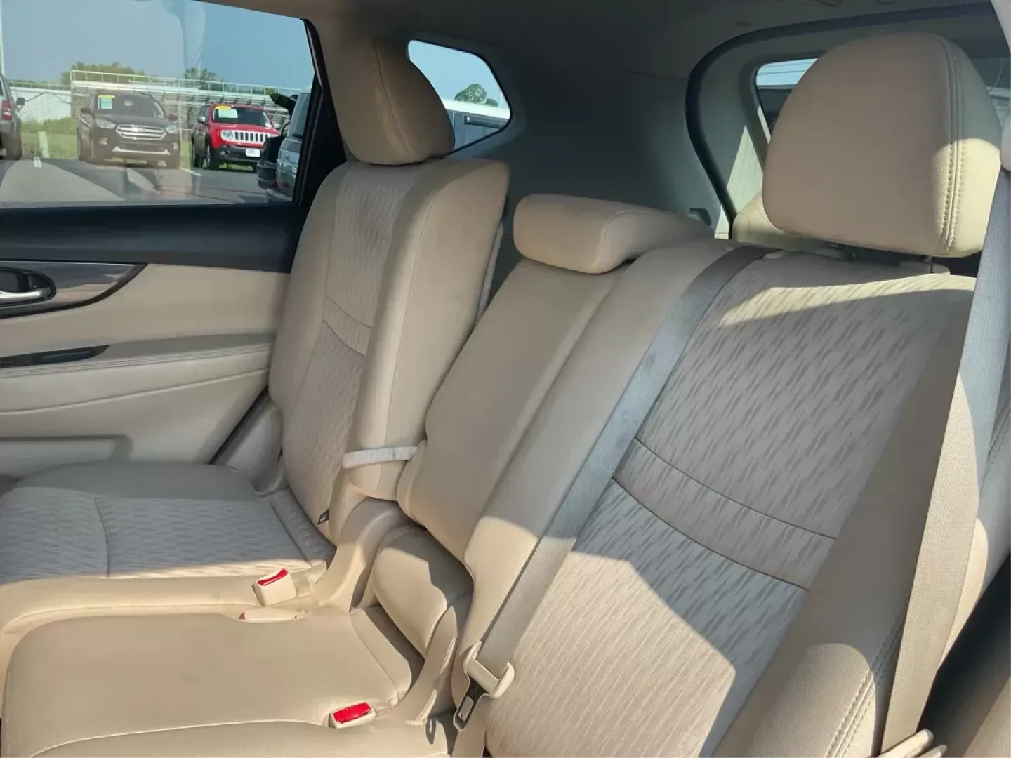 2017 Nissan Rogue SV (5N1AT2MV3HC) with an 2.5L I-4 DOHC engine, located at 1099 N County Rd 25A , Troy, OH, 45373, (937) 908-9800, 40.057041, -84.215462 - Photo#9