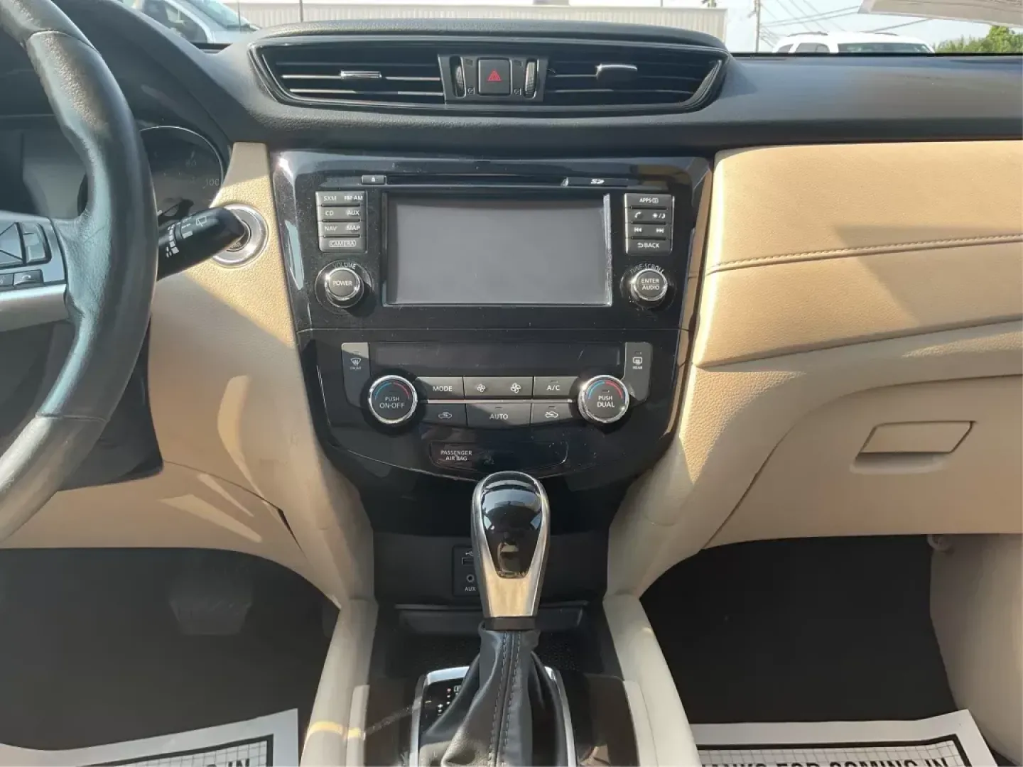 2017 Nissan Rogue SV (5N1AT2MV3HC) with an 2.5L I-4 DOHC engine, located at 1099 N County Rd 25A , Troy, OH, 45373, (937) 908-9800, 40.057041, -84.215462 - Photo#11
