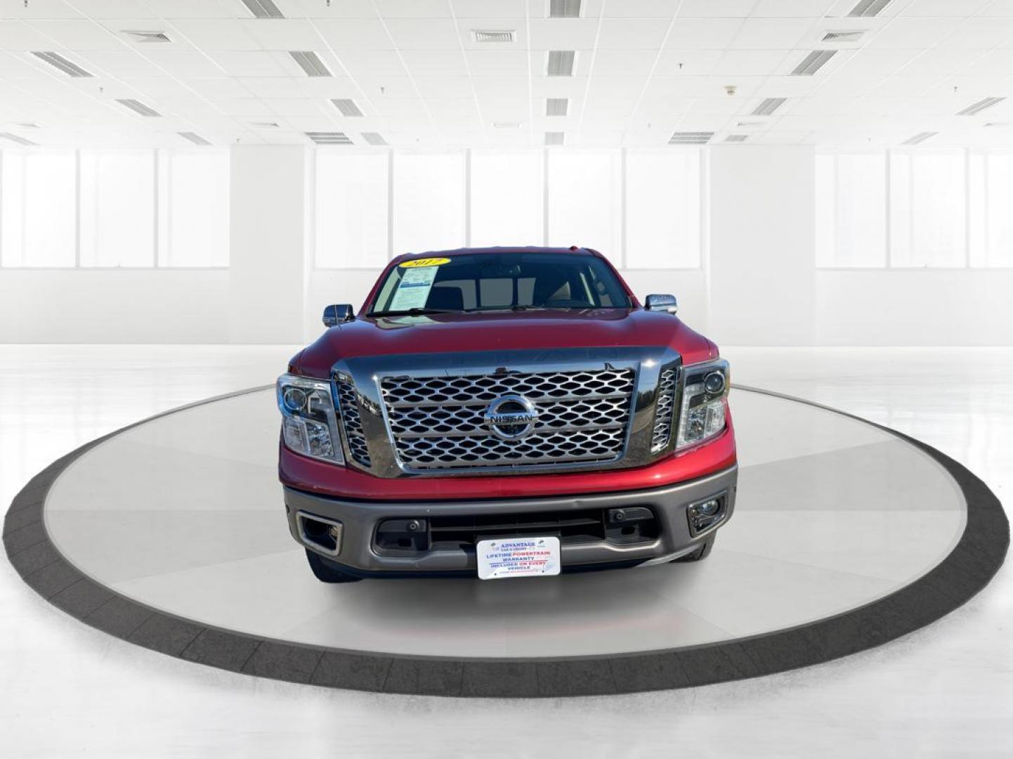 2017 Nissan Titan Platinum Reserve Crew Cab 4WD (1N6AA1E53HN) with an 5.6L V8 DOHC 32V engine, 6-Speed Automatic transmission, located at 880 E. National Road, OH, 45377, (937) 908-9800, 39.891918, -84.183975 - Photo#6