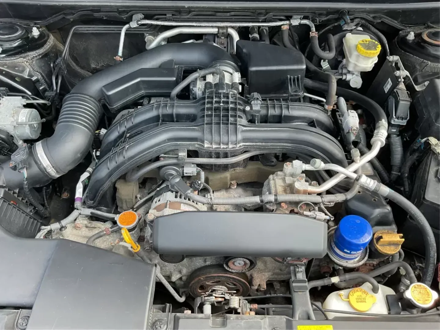 2017 Subaru Impreza 2.0i Premium (4S3GTAB63H3) with an 2L H-4 gasoline direct injection engine, located at 1230 East Main St, Xenia, OH, 45385, (937) 908-9800, 39.688042, -83.910538 - Photo#10