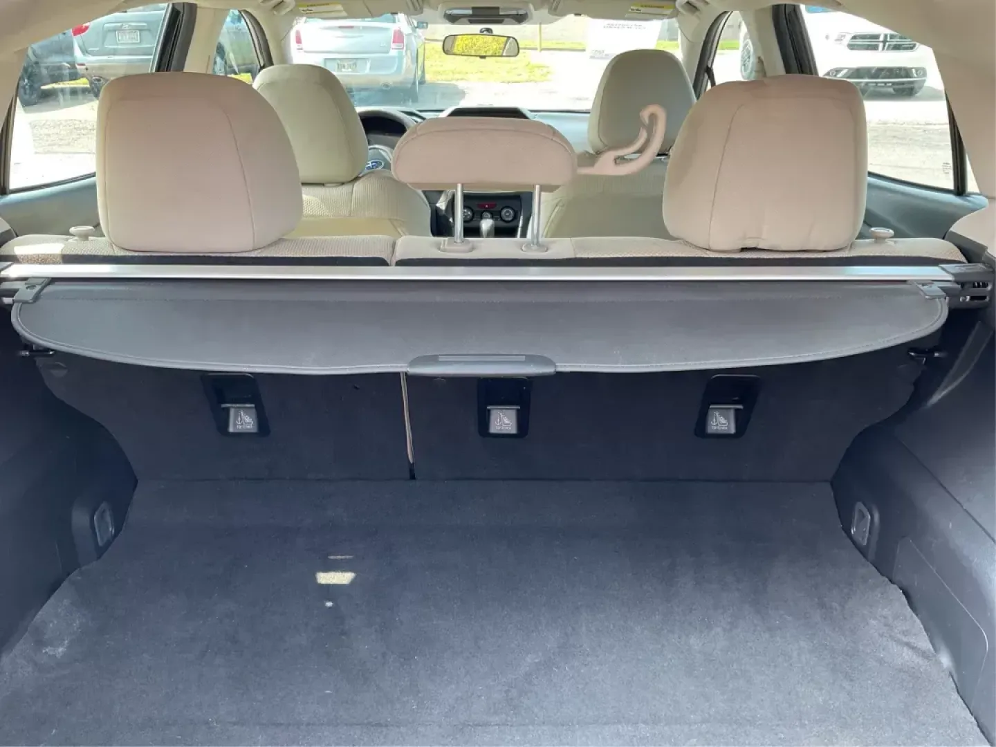 2017 Subaru Impreza 2.0i Premium (4S3GTAB63H3) with an 2L H-4 gasoline direct injection engine, located at 1230 East Main St, Xenia, OH, 45385, (937) 908-9800, 39.688042, -83.910538 - Photo#11