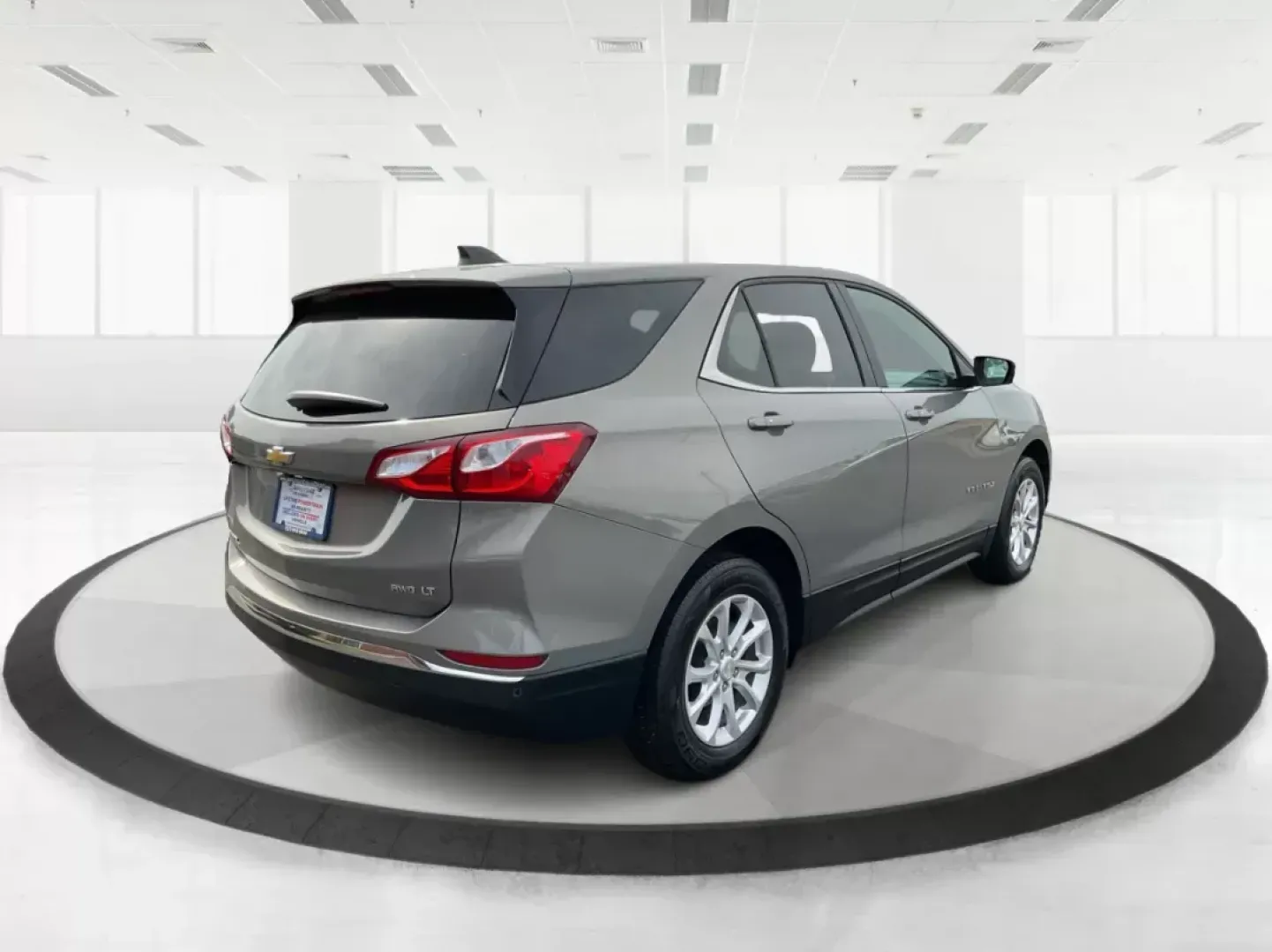 2018 Chevrolet Equinox LT (3GNAXSEV5JS) with an 1.5L I-4 gasoline direct injection engine, located at 8750 N County Rd 25A, Piqua, OH, 45356, (937) 908-9800, 40.164391, -84.232513 - Photo#1