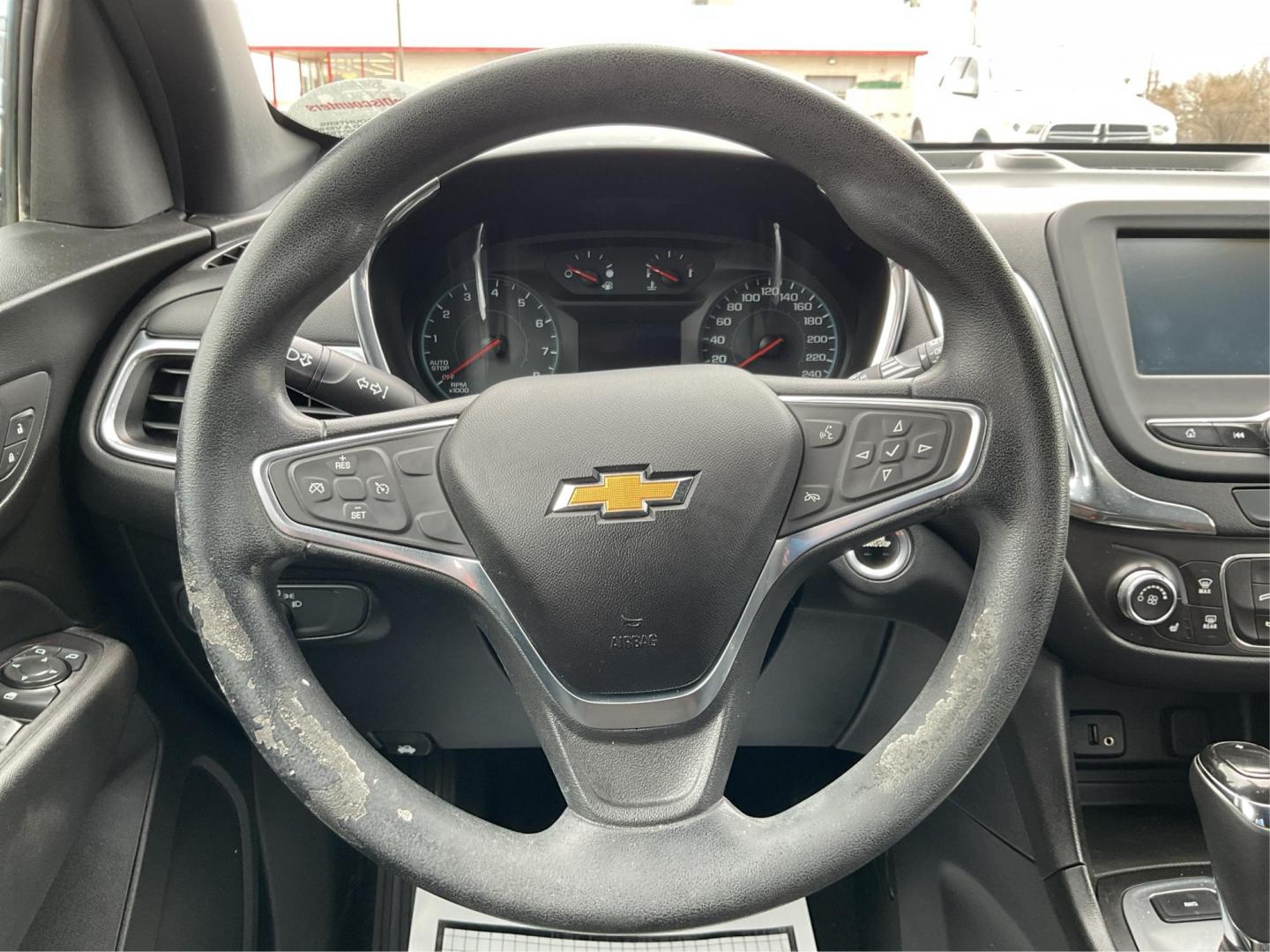 2018 Chevrolet Equinox LT AWD (2GNAXSEV5J6) with an 1.5L L4 DOHC 16V TURBO engine, 6-Speed Automatic transmission, located at 1184 Kauffman Ave, Fairborn, OH, 45324, (937) 908-9800, 39.807072, -84.031563 - Photo#15