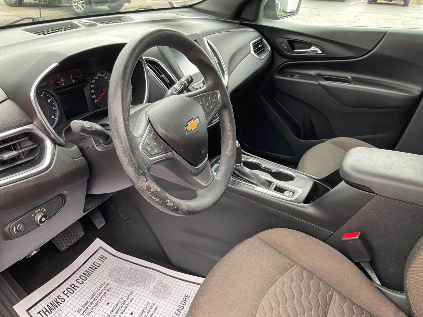 2018 Chevrolet Equinox LT AWD (2GNAXSEV5J6) with an 1.5L L4 DOHC 16V TURBO engine, 6-Speed Automatic transmission, located at 1184 Kauffman Ave, Fairborn, OH, 45324, (937) 908-9800, 39.807072, -84.031563 - Photo#8