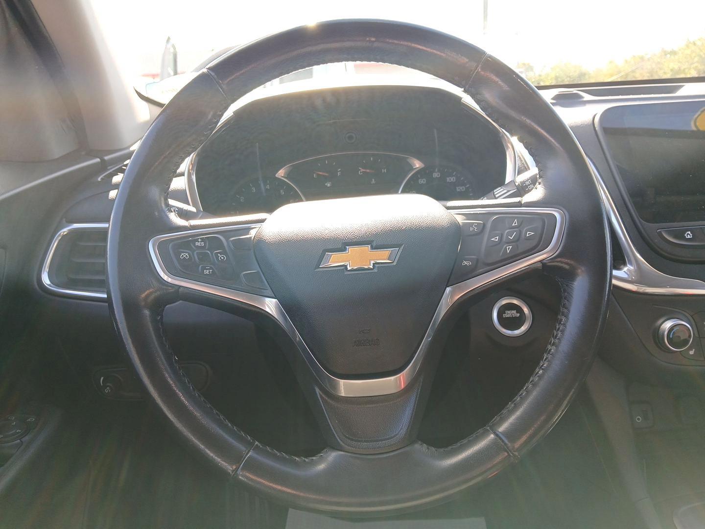 2018 Chevrolet Equinox LT 2WD (2GNAXJEV3J6) with an 1.5L L4 DIR DOHC 16V TURBO engine, 6-Speed Automatic transmission, located at 401 Woodman Dr, Riverside, OH, 45431, (937) 908-9800, 39.761024, -84.120956 - Photo#15