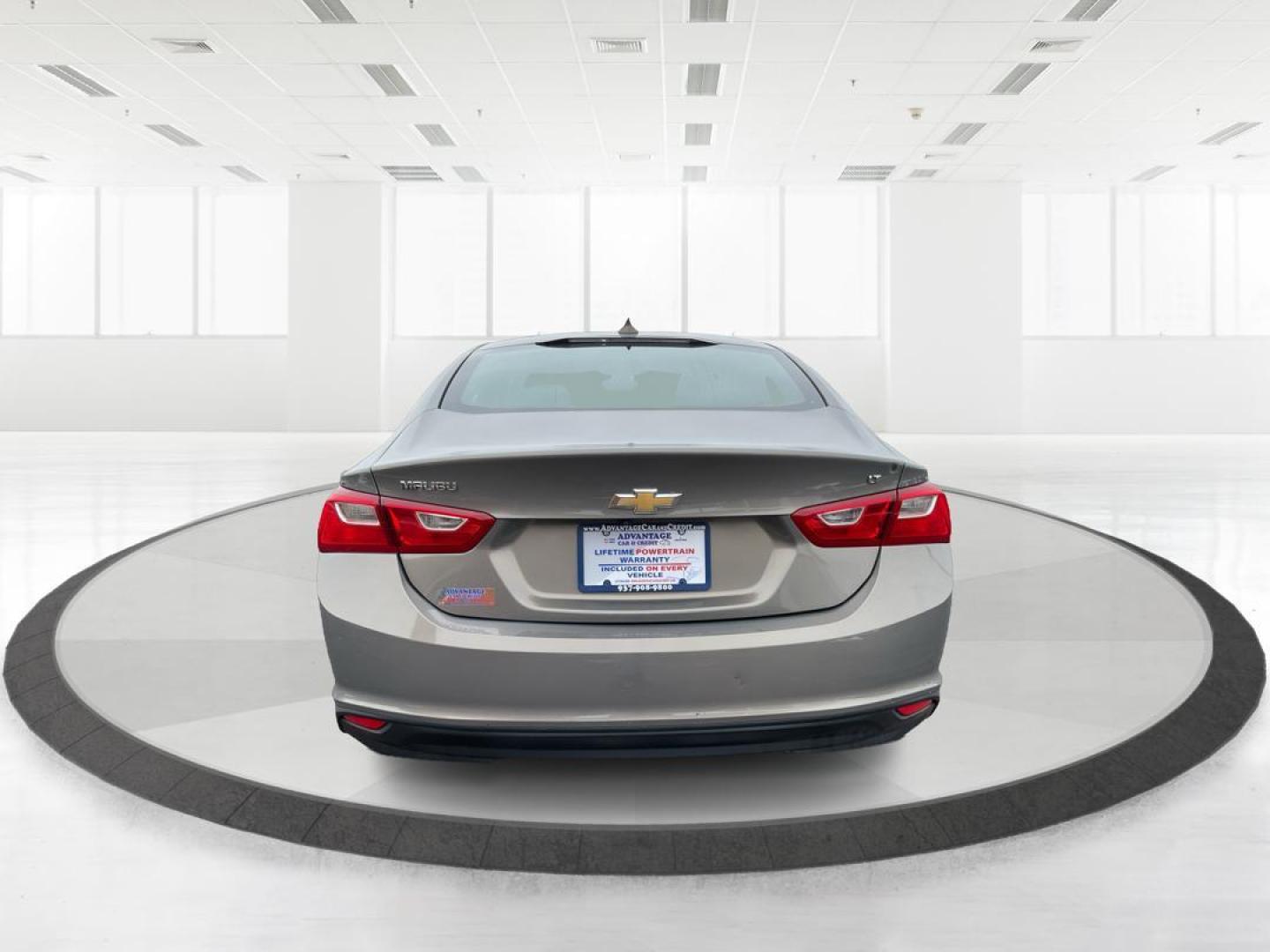 2018 Chevrolet Malibu LT (1G1ZD5ST0JF) with an ECOTEC 1.5L I-4 gasoline direct injection engine, located at 401 Woodman Dr, Riverside, OH, 45431, (937) 908-9800, 39.761024, -84.120956 - Photo#3