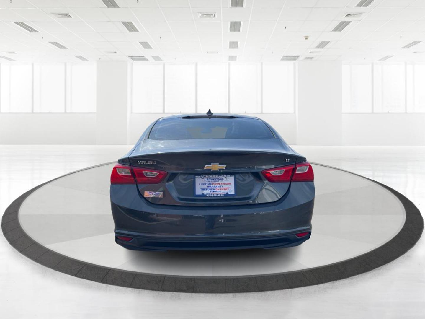 2018 Chevrolet Malibu LT (1G1ZD5ST9JF) with an ECOTEC 1.5L I-4 gasoline direct injection engine, located at 401 Woodman Dr, Riverside, OH, 45431, (937) 908-9800, 39.761024, -84.120956 - Photo#3