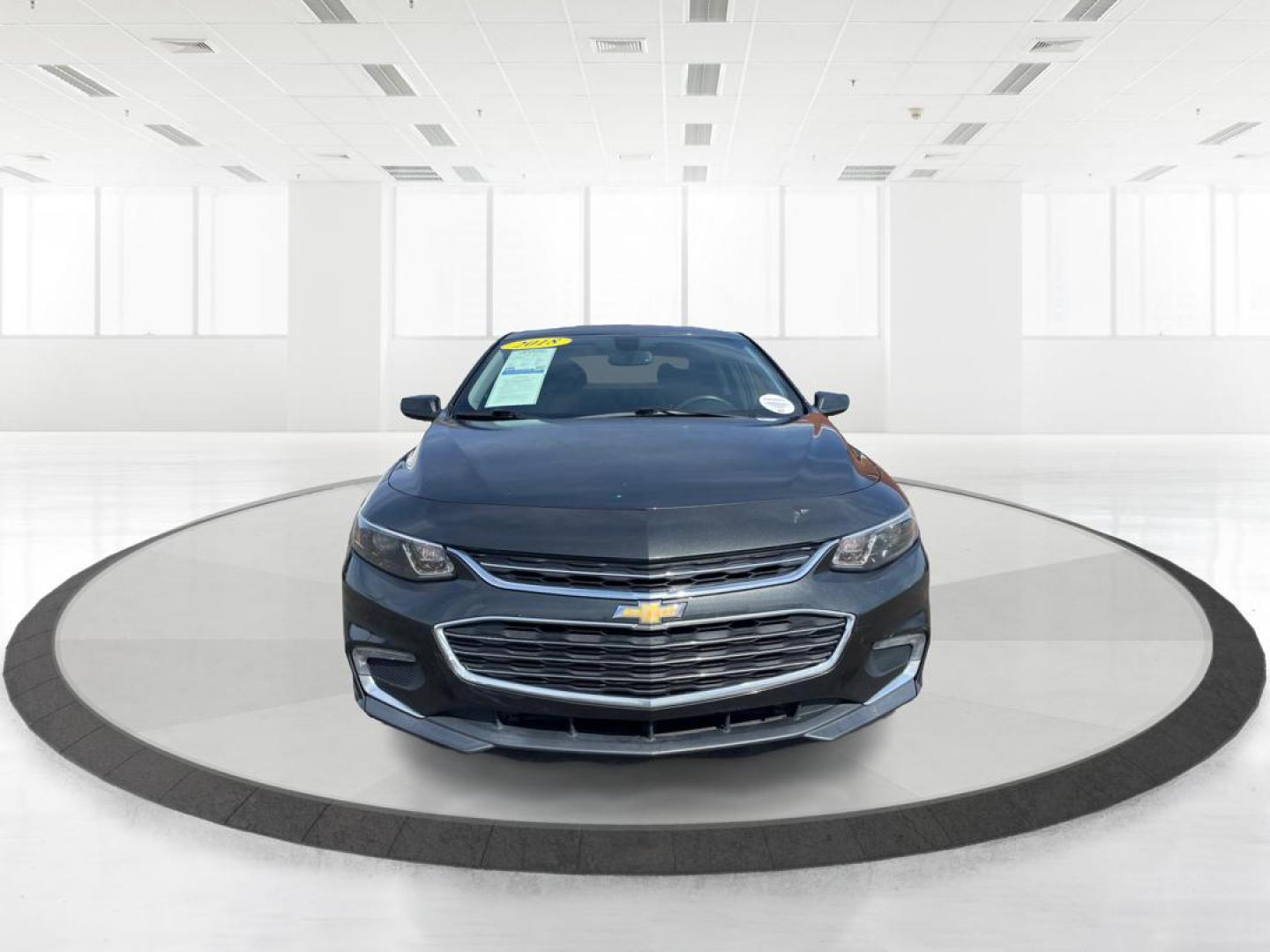 2018 Chevrolet Malibu LT (1G1ZD5ST9JF) with an ECOTEC 1.5L I-4 gasoline direct injection engine, located at 401 Woodman Dr, Riverside, OH, 45431, (937) 908-9800, 39.761024, -84.120956 - Photo#6