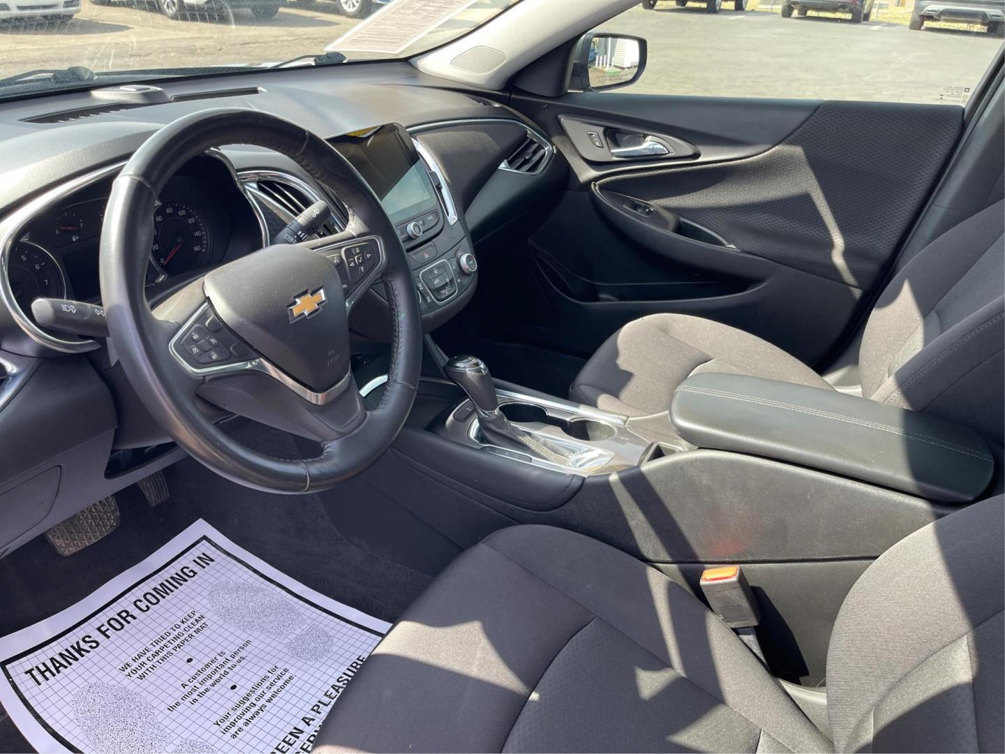 2018 Chevrolet Malibu LT (1G1ZD5ST9JF) with an ECOTEC 1.5L I-4 gasoline direct injection engine, located at 401 Woodman Dr, Riverside, OH, 45431, (937) 908-9800, 39.761024, -84.120956 - Photo#8