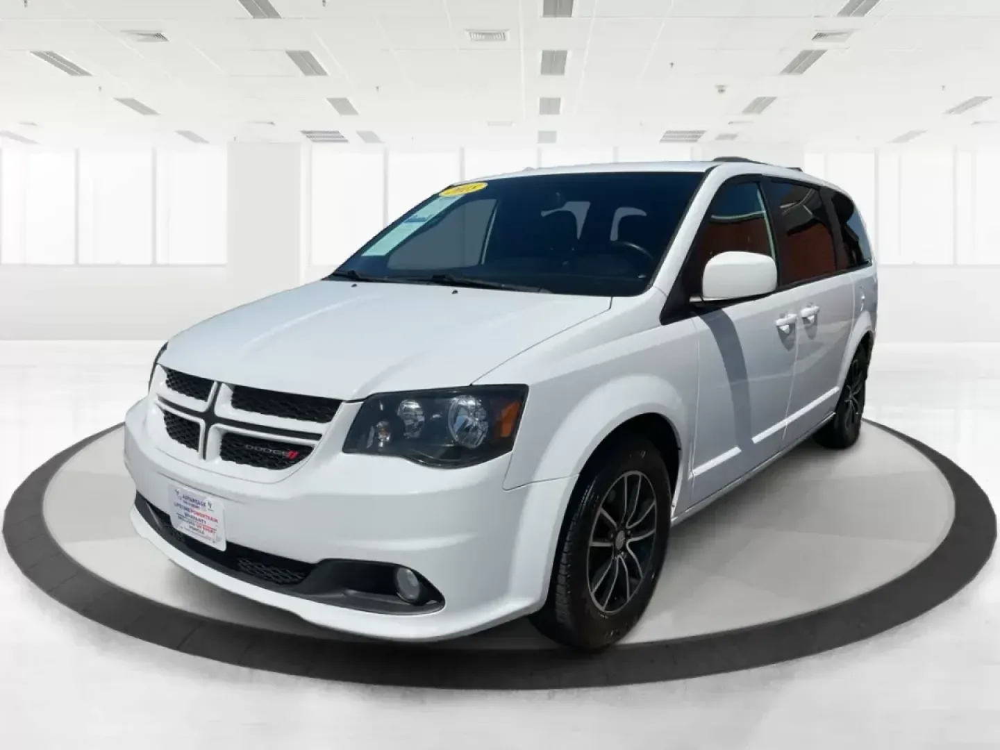 2018 Dodge Grand Caravan GT (2C4RDGEGXJR) with an Pentastar 3.6L V-6 DOHC engine, located at 8750 N County Rd 25A, Piqua, OH, 45356, (937) 908-9800, 40.164391, -84.232513 - Photo#7