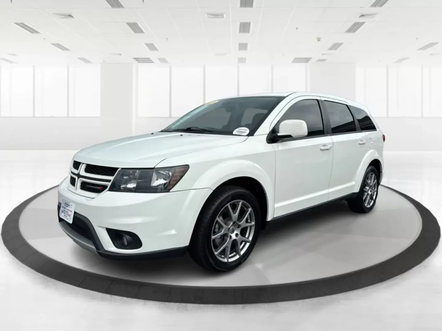 2018 Dodge Journey GT (3C4PDCEG4JT) with an Pentastar 3.6L V-6 DOHC engine, located at 1230 East Main St, Xenia, OH, 45385, (937) 908-9800, 39.688042, -83.910538 - **Adventure Awaits with the 2018 Dodge Journey GT SUV! Perfect for Active Lifestyles**<br /> <br /> Are you ready to elevate your family adventures or weekend getaways? The 2018 Dodge Journey GT is the ideal SUV for those who crave versatility, comfort, and reliability, all while being budget-friend - Photo#8