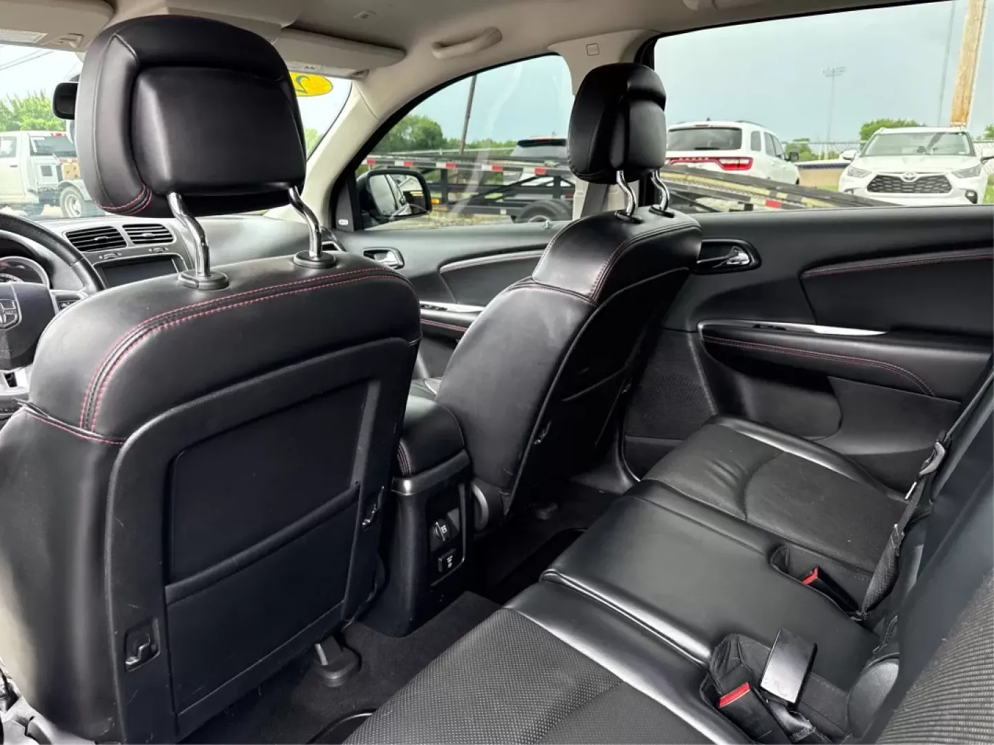 2018 Dodge Journey GT (3C4PDCEG4JT) with an Pentastar 3.6L V-6 DOHC engine, located at 1230 East Main St, Xenia, OH, 45385, (937) 908-9800, 39.688042, -83.910538 - **Adventure Awaits with the 2018 Dodge Journey GT SUV! Perfect for Active Lifestyles**<br /> <br /> Are you ready to elevate your family adventures or weekend getaways? The 2018 Dodge Journey GT is the ideal SUV for those who crave versatility, comfort, and reliability, all while being budget-friend - Photo#10