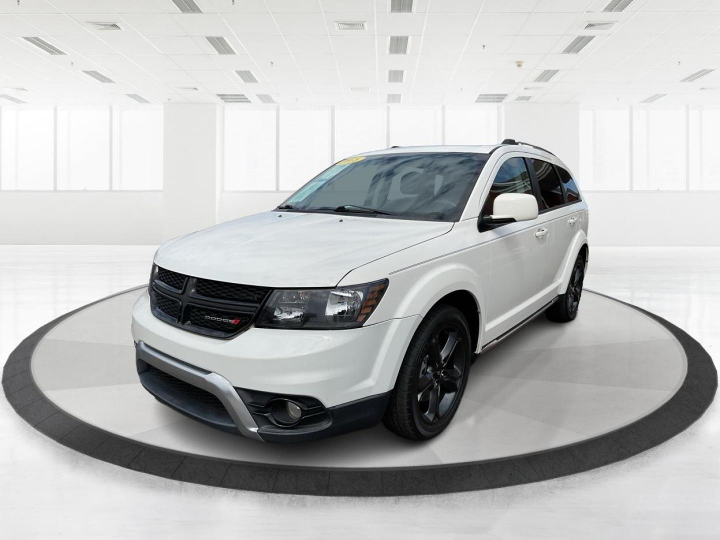2018 Dodge Journey Crossroad (3C4PDCGG5JT) with an Pentastar 3.6L V-6 DOHC engine, located at 1099 N County Rd 25A , Troy, OH, 45373, (937) 908-9800, 40.057041, -84.215462 - Photo#5