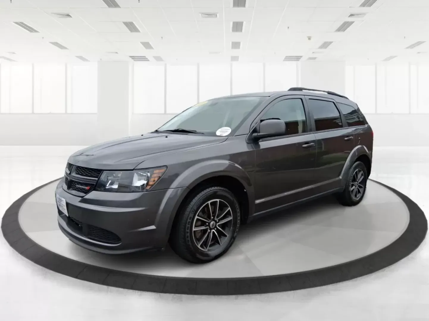 2018 Dodge Journey SE (3C4PDCAB1JT) with an Tigershark MultiAir 2.4L I-4 DOHC engine, located at 880 E. National Road, OH, 45377, (937) 908-9800, 39.891918, -84.183975 - **Explore the Open Road with the 2018 Dodge Journey Your Family's Next Adventure Awaits!**<br /> <br /> Are you ready to elevate your family adventures or tackle your daily commute in style? This 2018 Dodge Journey SE is not just a vehicle; it's your gateway to exploration and unforgettable memorie - Photo#8