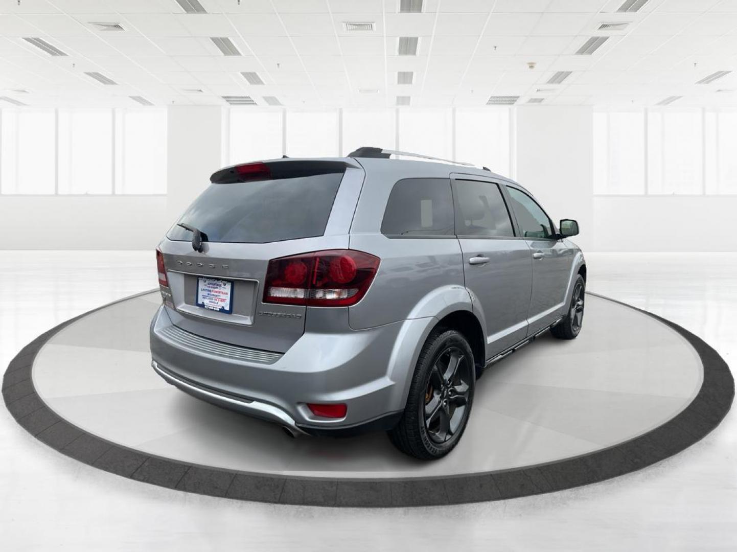 2018 Dodge Journey Crossroad (3C4PDDGG4JT) with an Other engine, located at 4508 South Dixie Dr, Moraine, OH, 45439, (937) 908-9800, 39.807072, -84.031563 - Photo#2